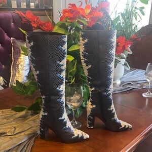 Gianni Bini Black and Blue Snakeskin Heeled Boots